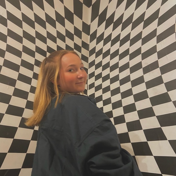 Meet your Posher, Maddie - Picture 3 of 6